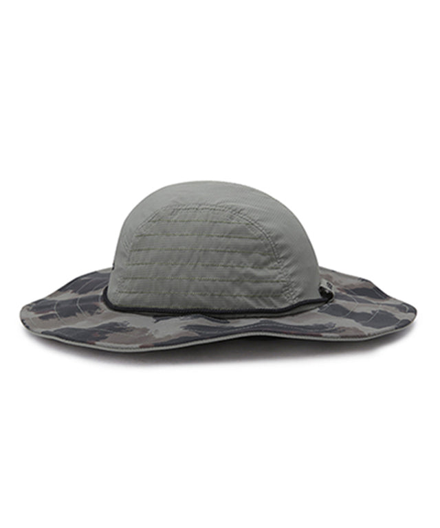 ANEW Golf Stitch Wide Hat in khaki with camo brim, designed for larger head sizes.